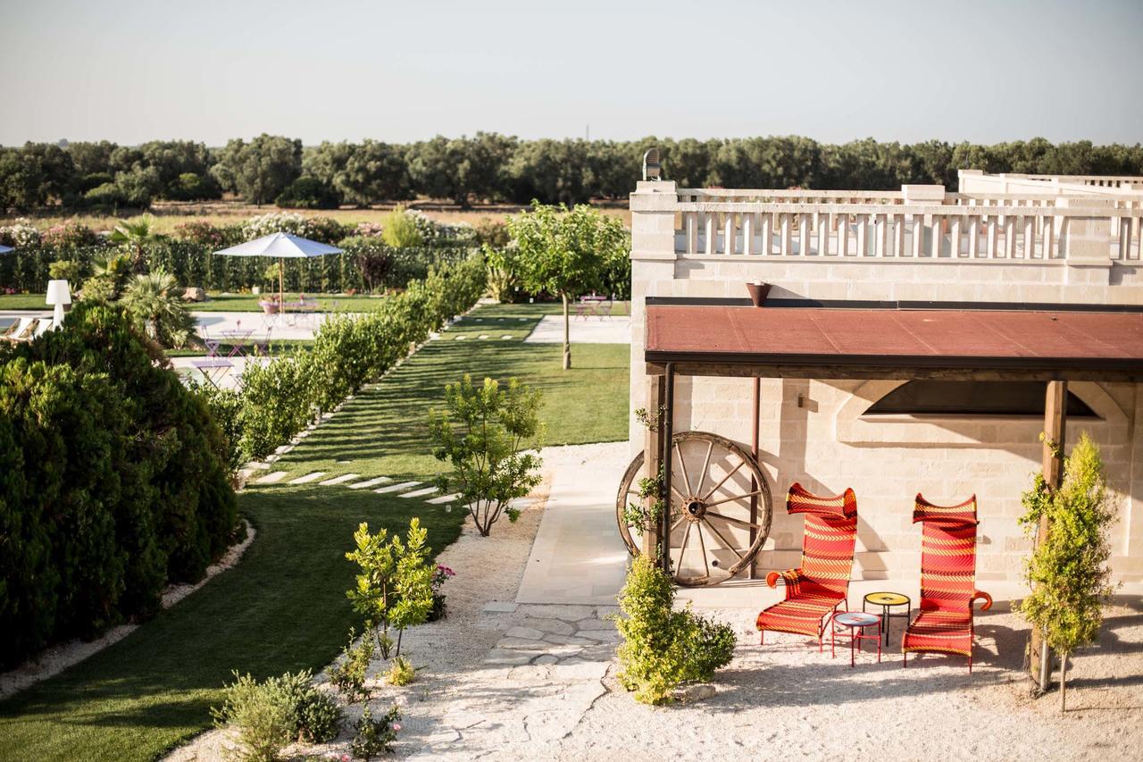 Le Scuderie - Castello Monaci Panzió Salice Salentino Kültér fotó